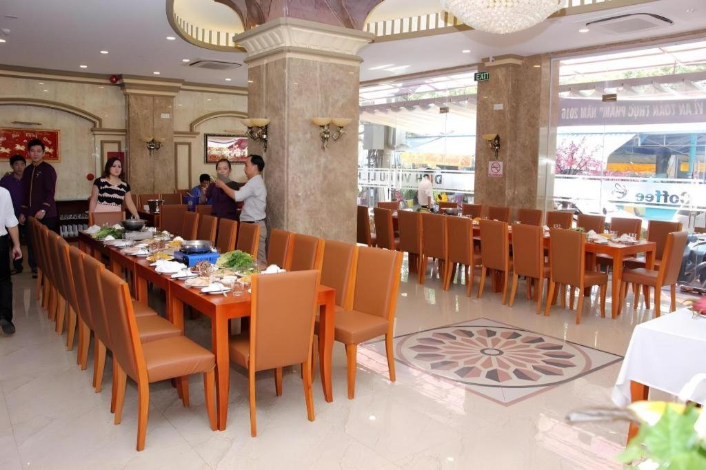 Tran Vinh Hotel Bac Lieu Bagian luar foto